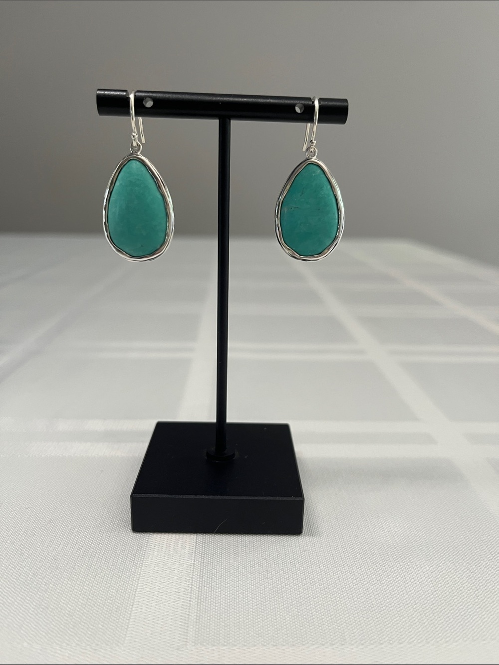 Silpada sterling silver make a splash earrings, sterling silver, and Howlite